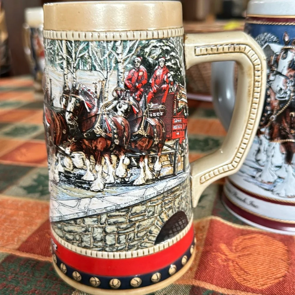 Budweiser Clydesdale holiday beer steins - VINTAGE - set of 2 - 1988 and 1989